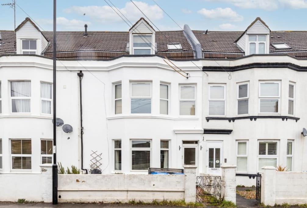 Cosy Flat In Burgess Hill, Sussex Appartement Buitenkant foto